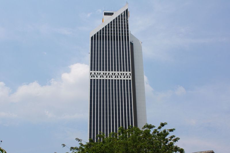Maybank: Panduan Login Maybank2u, Buka Akaun, Semak Baki, Kad & Pinjaman