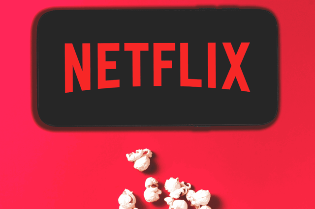 Cara Langgan Netflix (Daftar, Download & Tengok di TV)