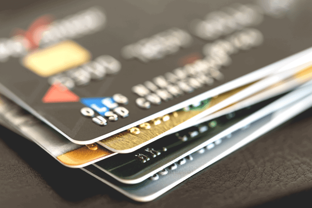 5 Kebaikan Kad Kredit (Sebenarnya, Lebih Bagus Dari Kad Debit)
