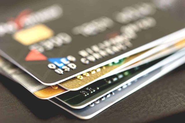 Beza Kad Kredit Dan Kad Debit