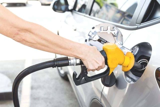 Harga Minyak Petrol Makin Mahal? Kenapa? Baca Ini Untuk Lebih Faham